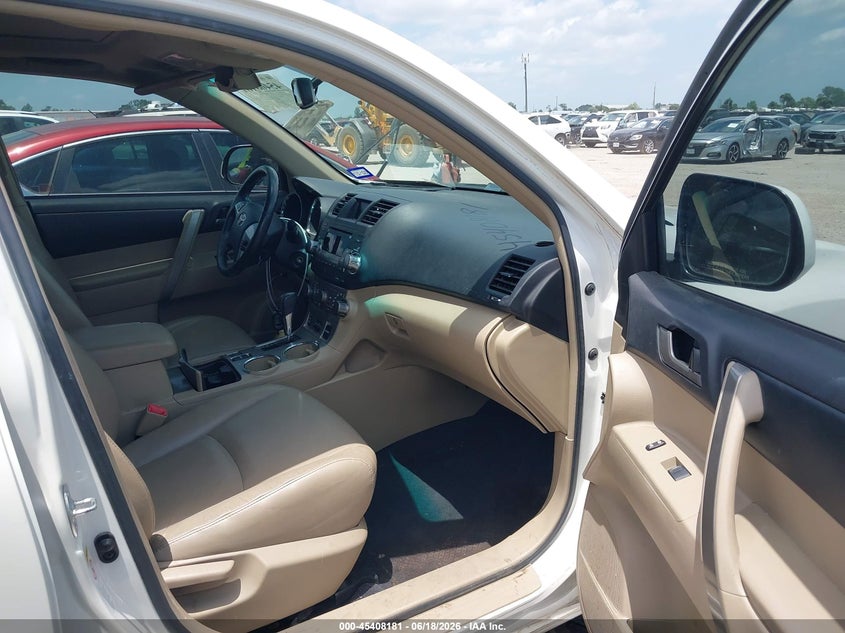 2012 Toyota Highlander VIN 5TDZK3EHXCS080183 IAAI salvage auction — NORMAL WEAR, Original (Texas), sold $5,900 on 2026-07-07 (photo 5)