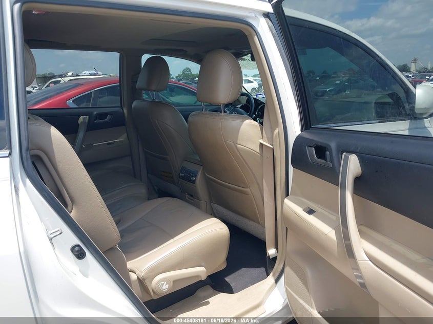 2012 Toyota Highlander VIN 5TDZK3EHXCS080183 IAAI salvage auction — NORMAL WEAR, Original (Texas), sold $5,900 on 2026-07-07 (photo 8)