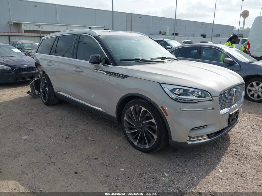 2020 Lincoln Aviator VIN 5LM5J7XC6LGL19967 — IAAI salvage auction photo