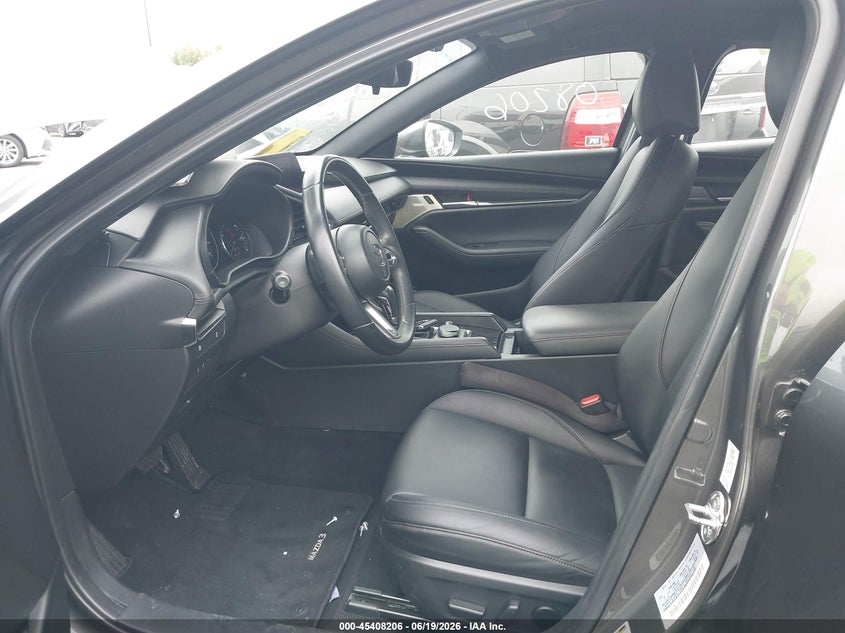 2019 Mazda 3 VIN JM1BPAMM6K1119725 IAAI salvage auction — LEFT FRONT, Salvage Title, sold $4,600 on 2026-07-17 (photo 5)