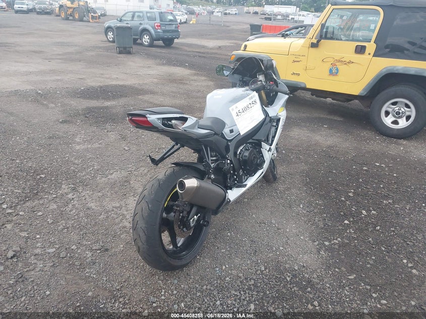 2022 Suzuki Gsx VIN JS1GR7MA4N7101194 IAAI salvage auction — FRONT END, Salvage Title, sold $3,650 on 2026-09-22 (photo 4)
