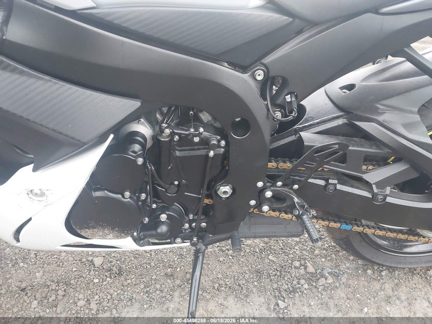2022 Suzuki Gsx VIN JS1GR7MA4N7101194 IAAI salvage auction — FRONT END, Salvage Title, sold $3,650 on 2026-09-22 (photo 9)