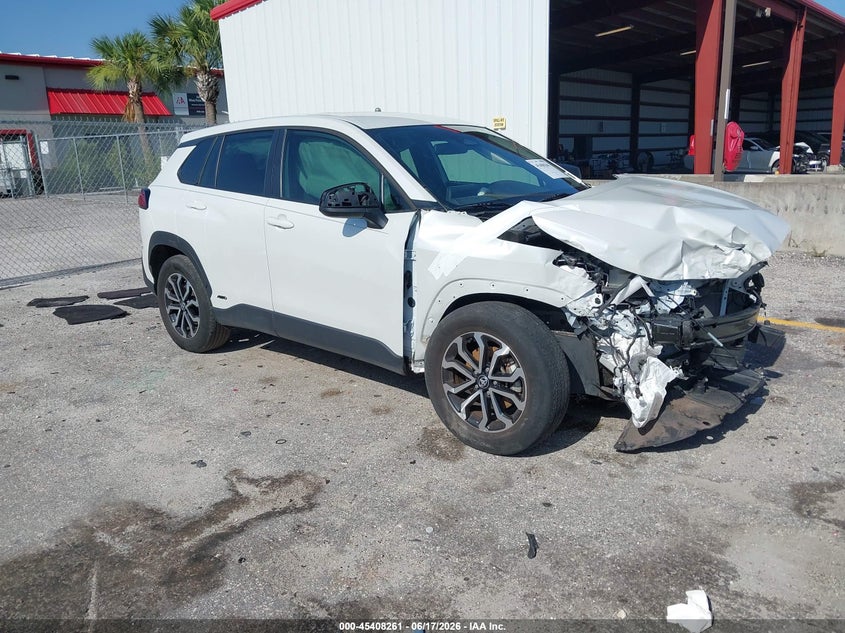 2024 Toyota Corolla cross VIN 7MUFBABG5RV030860 IAAI salvage auction — FRONT END, Rebuildable (Florida), sold $5,700 on 2026-09-03 (photo 1)