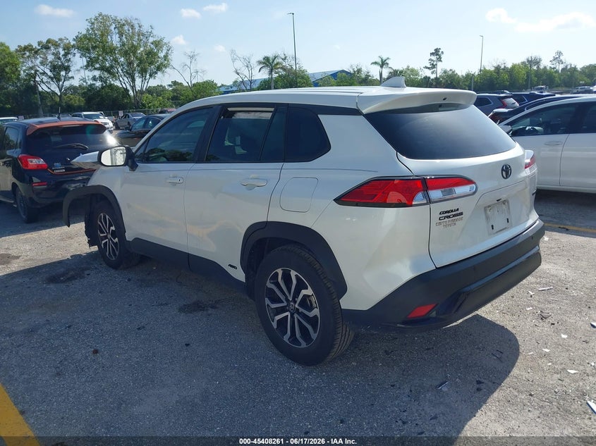 2024 Toyota Corolla cross VIN 7MUFBABG5RV030860 IAAI salvage auction — FRONT END, Rebuildable (Florida), sold $5,700 on 2026-09-03 (photo 3)