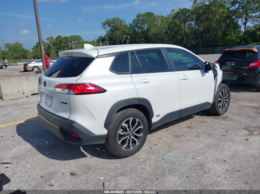 2024 Toyota Corolla cross VIN 7MUFBABG5RV030860 IAAI salvage auction — FRONT END, Rebuildable (Florida), sold $5,700 on 2026-09-03 (photo 4)