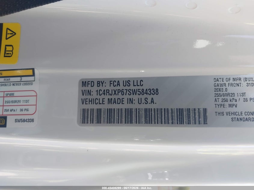 2025 Jeep Grand wagoneer VIN 1C4RJXP67SW584338 IAAI salvage auction — LEFT SIDE, Salvage Title, sold $9,100 on 2026-07-28 (photo 9)