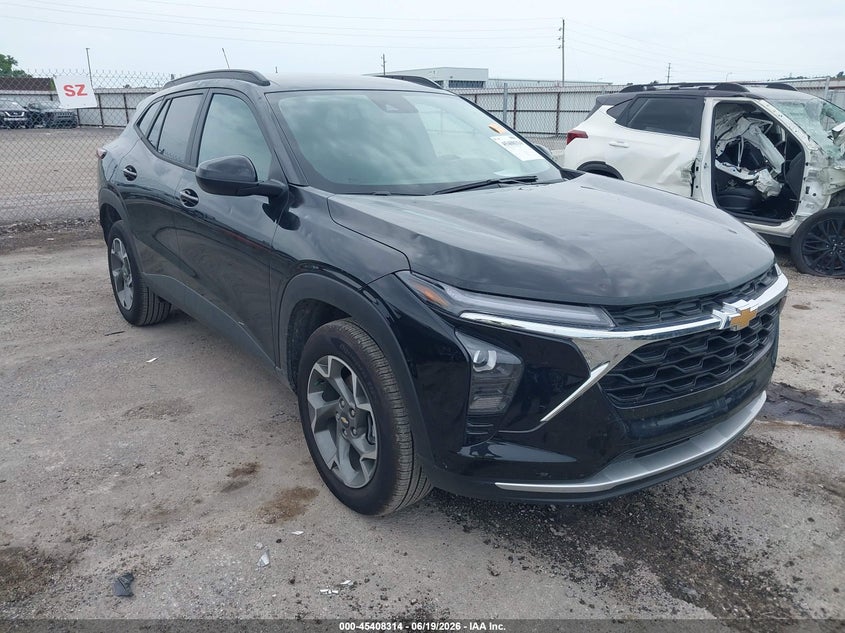 2025 Chevrolet Trax VIN KL77LHEP4SC340597 IAAI salvage auction — HAIL, Salvage Title, sold $9,100 on 2026-08-01 (photo 1)