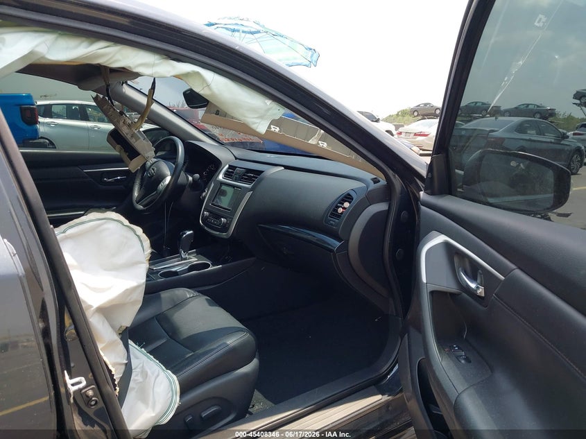 2016 Nissan Altima VIN 1N4AL3AP5GC228146 IAAI salvage auction — RIGHT SIDE, Rebuildable (Florida), sold $800 on 2026-07-11 (photo 5)