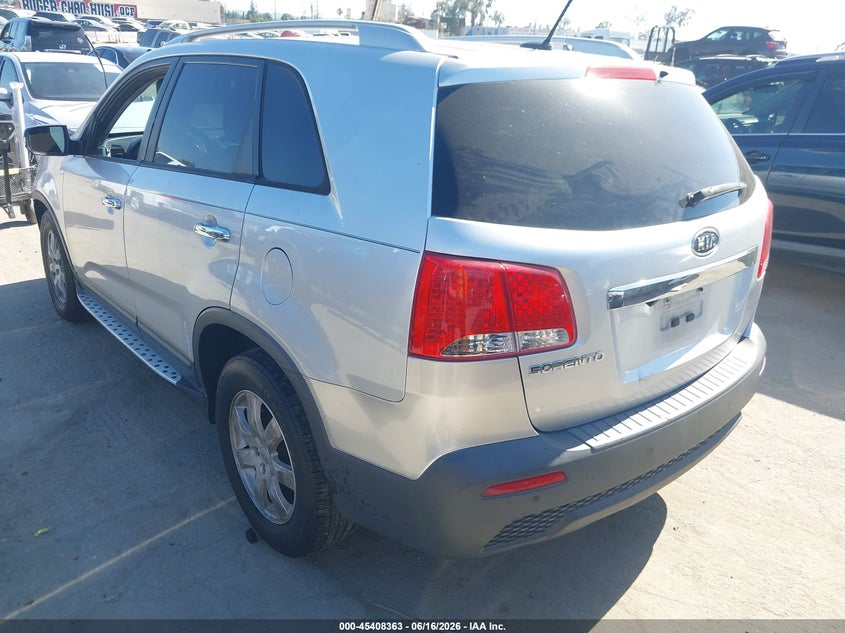 2012 Kia Sorento VIN 5XYKT3A68CG238388 IAAI salvage auction — UNKNOWN, Salvage Title - Dealer (California), sold $450 on 2026-07-22 (photo 3)