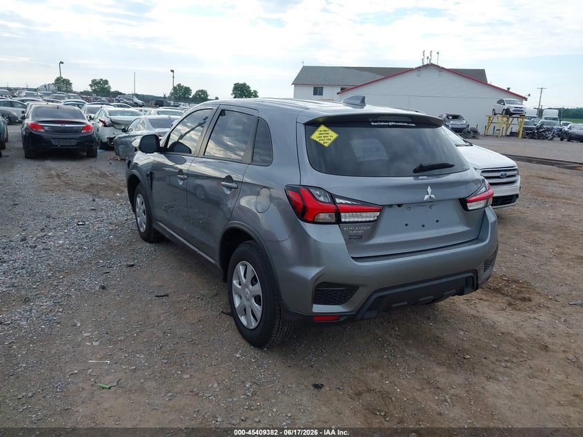2026 Mitsubishi Outlander VIN JA4ARUAU5TU020089 IAAI salvage auction — FRONT END, Salvage Title, sold $4,700 on 2026-07-29 (photo 3)