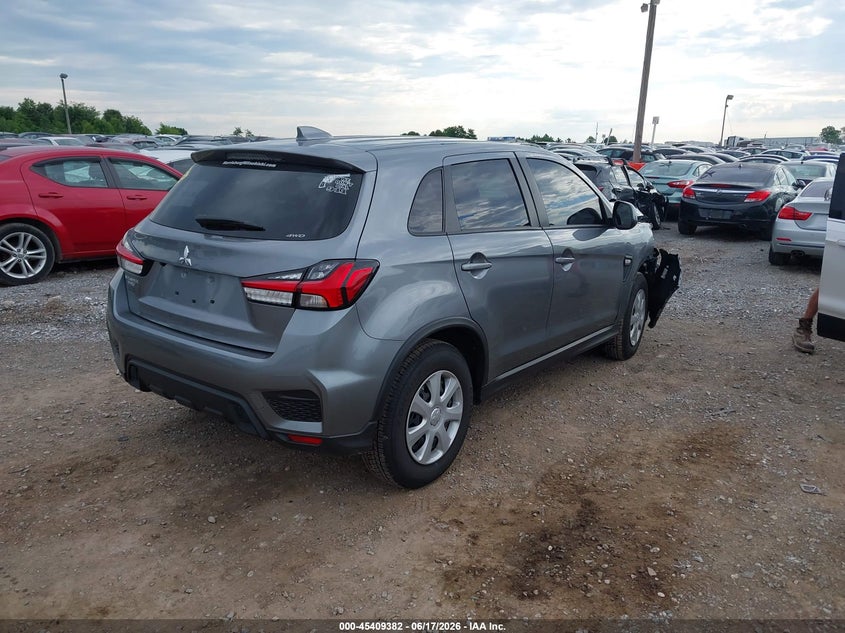 2026 Mitsubishi Outlander VIN JA4ARUAU5TU020089 IAAI salvage auction — FRONT END, Salvage Title, sold $4,700 on 2026-07-29 (photo 4)