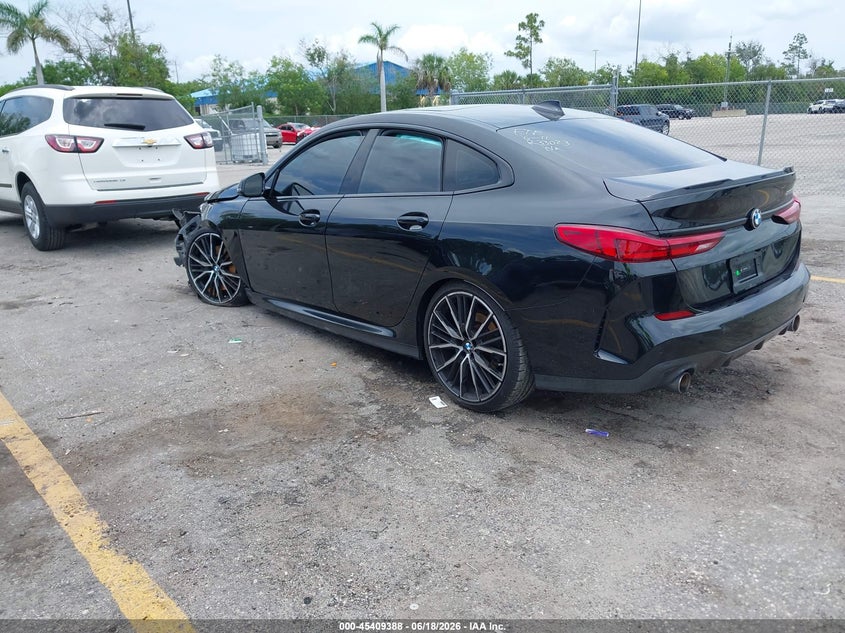 2024 BMW 2er VIN WBA53AK05R7R33023 IAAI salvage auction — FRONT END, Salvage Title, sold $3,550 on 2026-07-29 (photo 3)