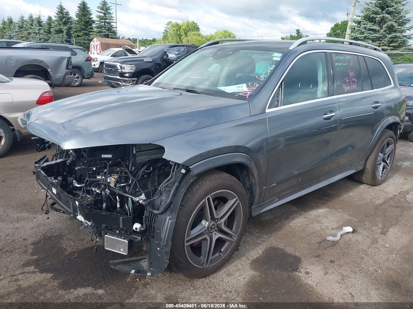 2026 Mercedes-benz Gls-klasse VIN 4JGFF5KE2TB637362 IAAI salvage auction — FRONT & REAR, Salvage Title, sold $39,950 on 2026-07-18 (photo 2)