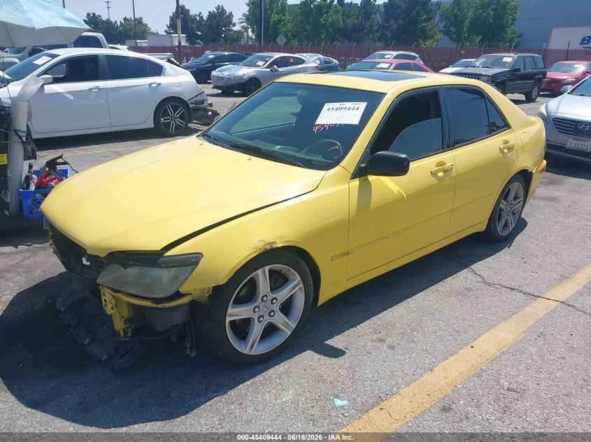 2001 Lexus Is 300 VIN JTHBD182210007475 IAAI salvage auction — FRONT END, Salvage (California), sold $475 on 2026-07-21 (photo 2)
