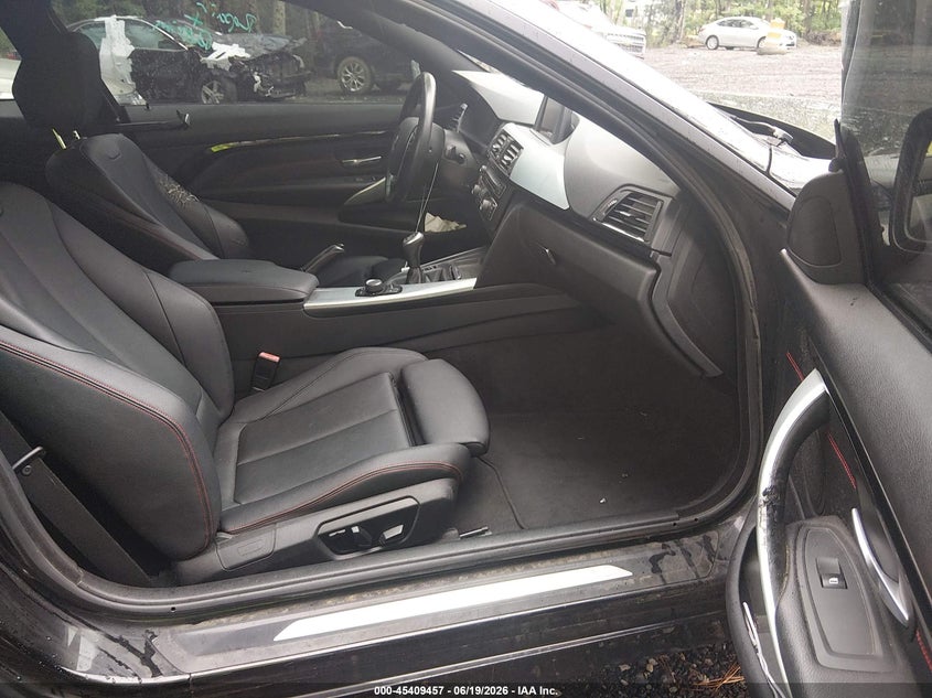 2014 BMW 4er VIN WBA3R5C58EF784579 IAAI salvage auction — FRONT & REAR, Clear (Virginia), sold $1,850 on 2026-07-09 (photo 5)