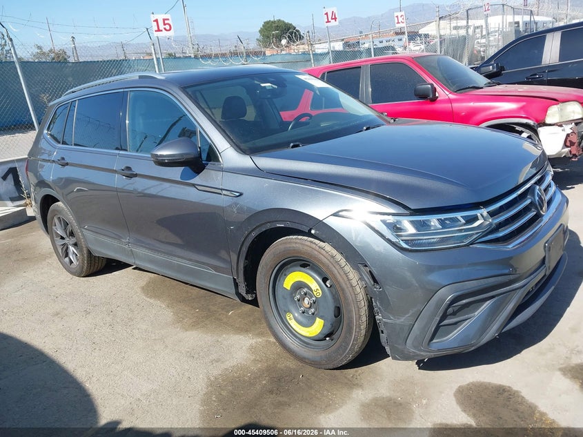 2022 Volkswagen Tiguan VIN 3VV3B7AX1NM177660 IAAI salvage auction — REPOSSESSION, Clear - Dealer Only (California), sold $10,100 on 2026-07-29 (photo 1)