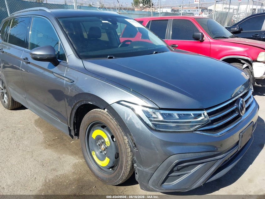 2022 Volkswagen Tiguan VIN 3VV3B7AX1NM177660 IAAI salvage auction — REPOSSESSION, Clear - Dealer Only (California), sold $10,100 on 2026-07-29 (photo 6)