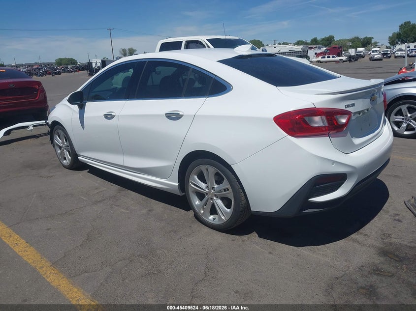 2017 Chevrolet Cruze VIN 1G1BF5SM5H7257543 IAAI salvage auction — FRONT END, Salvage (Utah), sold $3,450 on 2026-07-09 (photo 3)