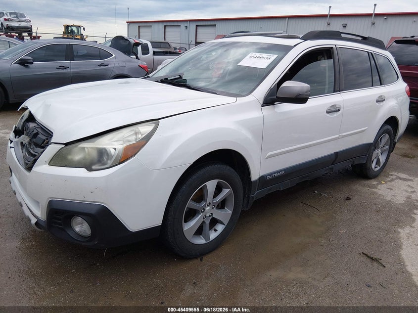 2014 Subaru Outback VIN 4S4BRCPC9E3292099 IAAI salvage auction — FRONT END, Salvage Title, sold $925 on 2026-08-01 (photo 2)