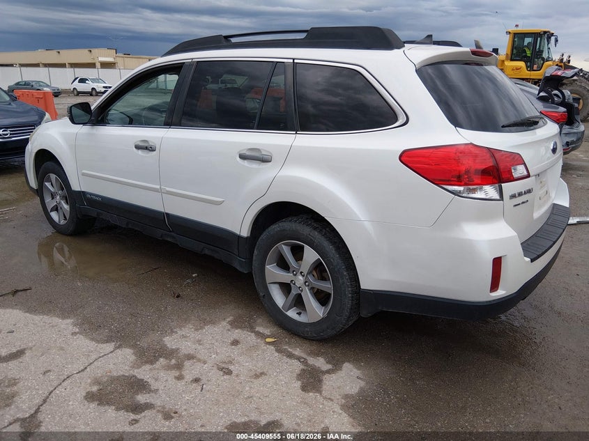 2014 Subaru Outback VIN 4S4BRCPC9E3292099 IAAI salvage auction — FRONT END, Salvage Title, sold $925 on 2026-08-01 (photo 3)