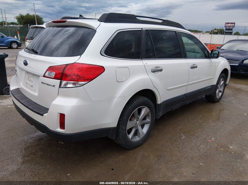 2014 Subaru Outback VIN 4S4BRCPC9E3292099 IAAI salvage auction — FRONT END, Salvage Title, sold $925 on 2026-08-01 (photo 4)