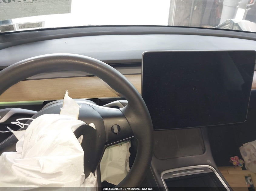 2022 Tesla Model y VIN 7SAYGDEEXNA012823 IAAI salvage auction — RIGHT FRONT, Salvage Title, sold $525 on 2026-07-23 (photo 7)