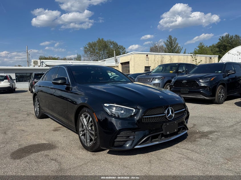 2022 Mercedes-benz E-klasse VIN W1KZF8EBXNB029411 IAAI salvage auction — UNKNOWN, Clear (Pennsylvania), sold $15,925 on 2026-07-15 (photo 1)
