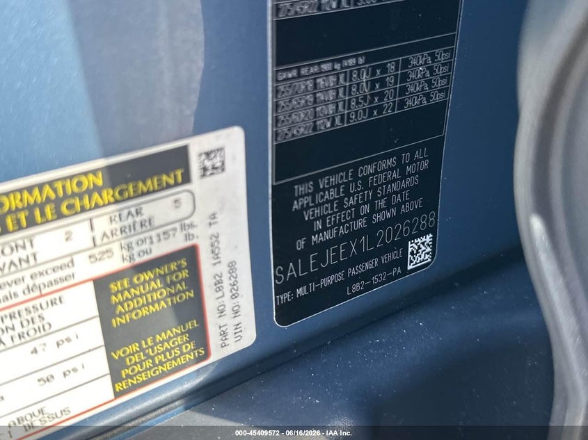 2020 Land rover Defender VIN SALEJEEX1L2026288 IAAI salvage auction — NORMAL WEAR, Clear (Massachusetts), sold $29,625 on 2026-07-08 (photo 9)