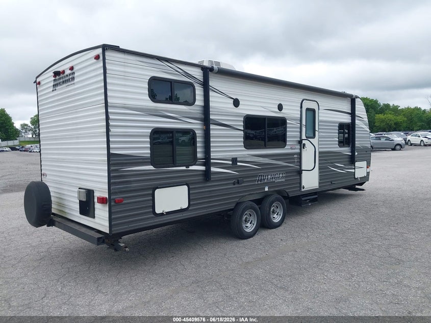 2018 Avenger Trailer VIN 5ZT2AVRB2JB920160 IAAI salvage auction — UNKNOWN, Salvage (Michigan), sold $1,700 on 2026-07-20 (photo 4)