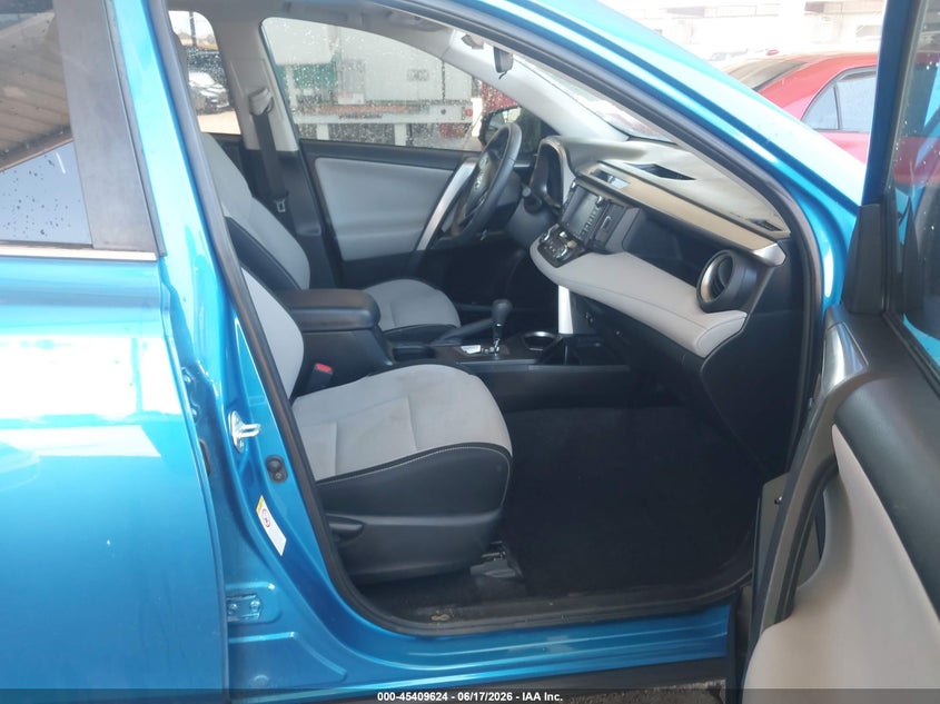 2017 Toyota Rav4 hybrid VIN JTMRJREV6HD076338 IAAI salvage auction — NORMAL WEAR, Clear (Arizona), sold $13,650 on 2026-07-14 (photo 5)