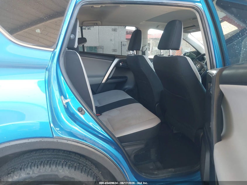 2017 Toyota Rav4 hybrid VIN JTMRJREV6HD076338 IAAI salvage auction — NORMAL WEAR, Clear (Arizona), sold $13,650 on 2026-07-14 (photo 8)