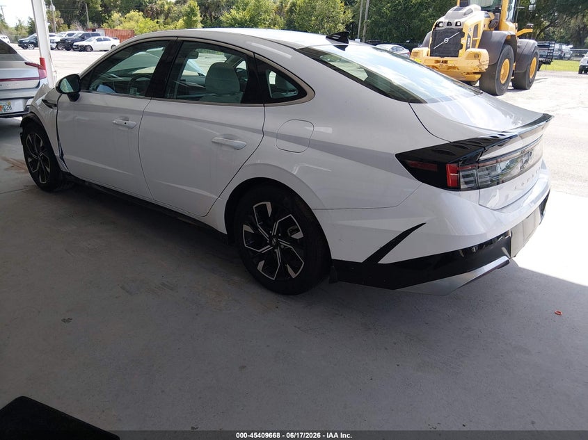 2025 Hyundai Sonata VIN KMHL64JA6SA493735 IAAI salvage auction — FRONT END, Certificate Of Destruction (Florida), sold $4,500 on 2026-07-22 (photo 3)