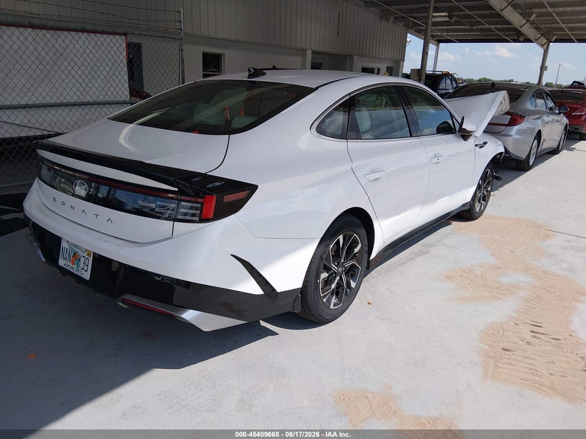 2025 Hyundai Sonata VIN KMHL64JA6SA493735 IAAI salvage auction — FRONT END, Certificate Of Destruction (Florida), sold $4,500 on 2026-07-22 (photo 4)