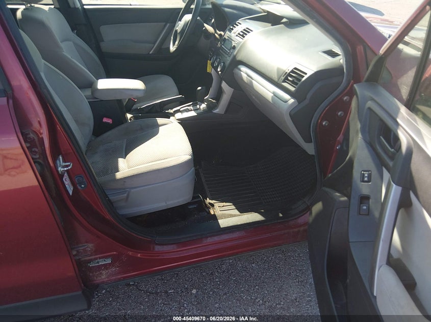 2015 Subaru Forester VIN JF2SJADC2FH468193 IAAI salvage auction — NORMAL WEAR, Clear (Missouri), sold $800 on 2026-07-30 (photo 5)