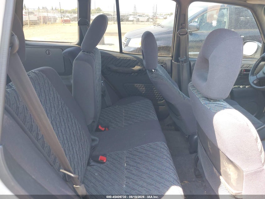 1998 Toyota Rav4 VIN JT3GP10V3W0032160 IAAI salvage auction — NORMAL WEAR, Clear - Dealer Only (California), sold $375 on 2026-07-15 (photo 8)