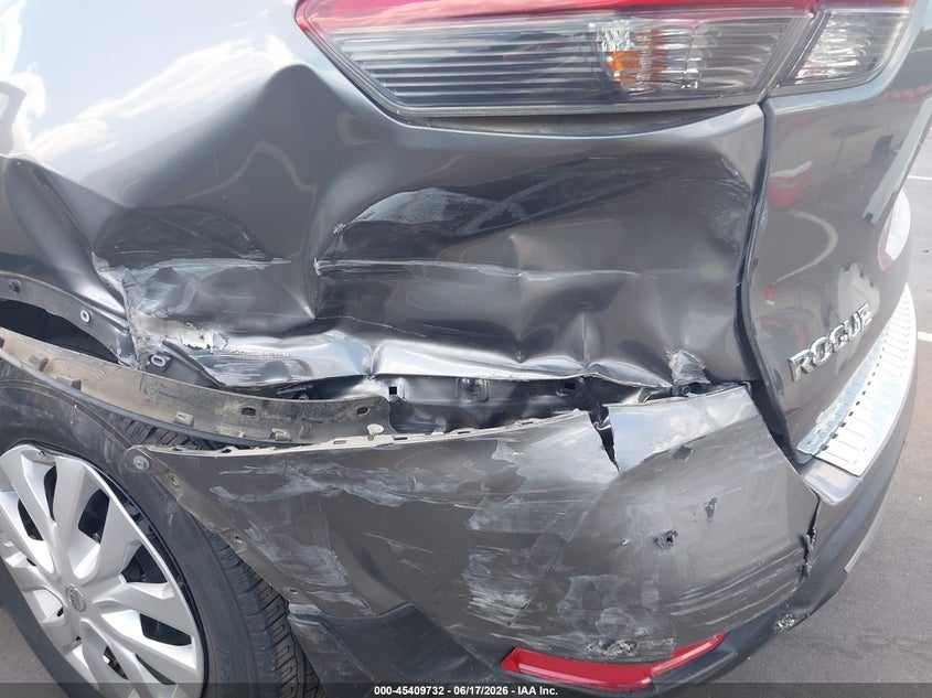 2020 Nissan Rogue VIN JN8AT2MT5LW017894 IAAI salvage auction — LEFT REAR, Salvage Title, sold $2,550 on 2026-07-29 (photo 6)