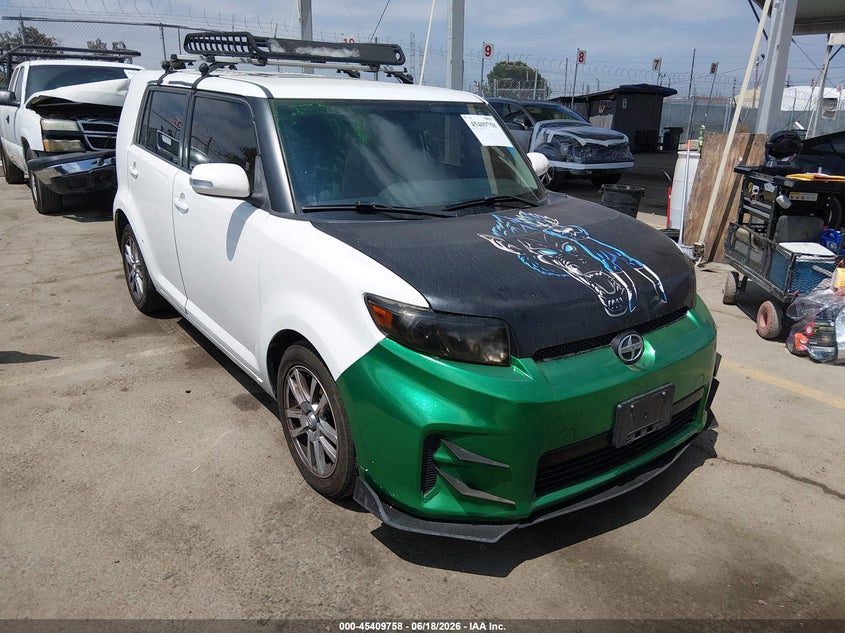 2014 Scion Xb VIN JTLZE4FE3EJ065210 IAAI salvage auction — LEFT SIDE, Salvage (California), sold $750 on 2026-07-15 (photo 1)