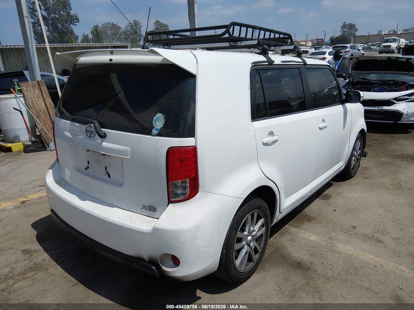 2014 Scion Xb VIN JTLZE4FE3EJ065210 IAAI salvage auction — LEFT SIDE, Salvage (California), sold $750 on 2026-07-15 (photo 4)