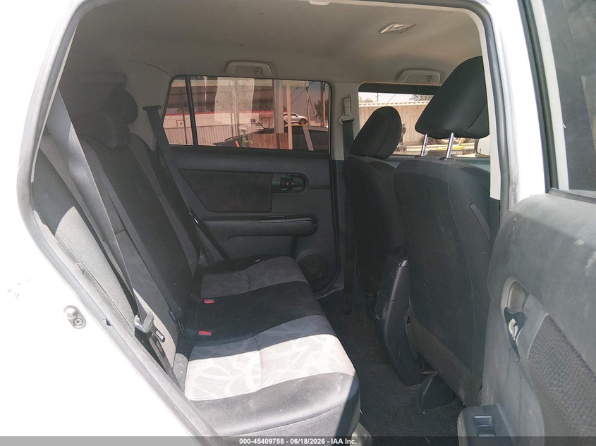2014 Scion Xb VIN JTLZE4FE3EJ065210 IAAI salvage auction — LEFT SIDE, Salvage (California), sold $750 on 2026-07-15 (photo 8)