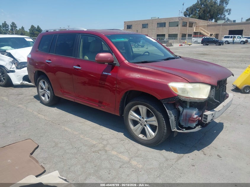2008 Toyota Highlander VIN JTEDS42A582016120 IAAI salvage auction — FRONT END, Salvage (California), sold $2,050 on 2026-07-12 (photo 1)
