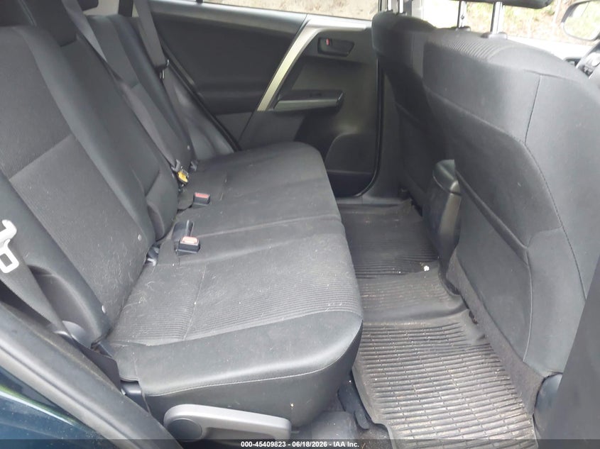 2018 Toyota Rav 4 VIN JTMBFREV3JJ236007 IAAI salvage auction — MECHANICAL, Salvage (Massachusetts), sold $4,100 on 2026-07-16 (photo 8)