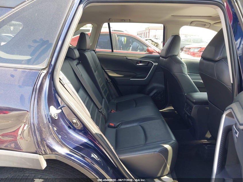 2019 Toyota Rav 4 VIN JTMC1RFV1KD027530 IAAI salvage auction — LEFT REAR, Salvage (California), sold $8,300 on 2026-07-09 (photo 8)
