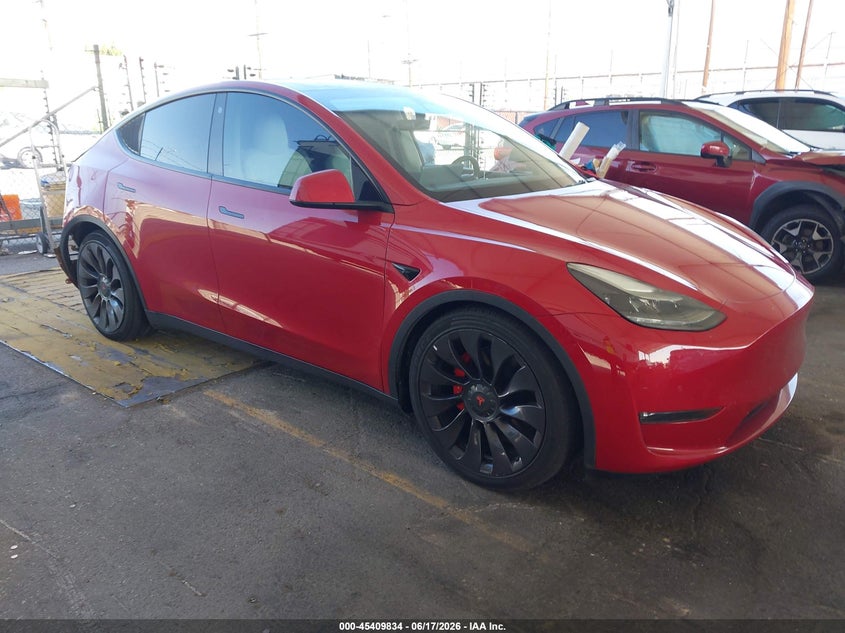 2022 Tesla Model y VIN 7SAYGDEF7NF340552 IAAI salvage auction — REAR END, Wait Title, sold $11,950 on 2026-09-03 (photo 1)