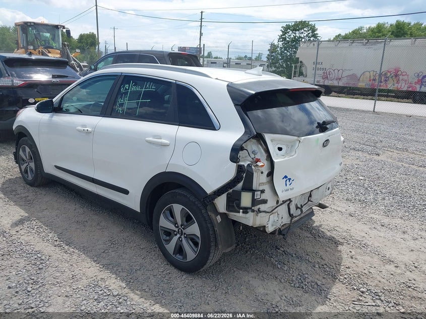 2019 Kia Niro VIN KNDCC3LC0K5342324 IAAI salvage auction — FRONT & REAR, Salvage (Idaho), sold $3,900 on 2026-07-10 (photo 3)