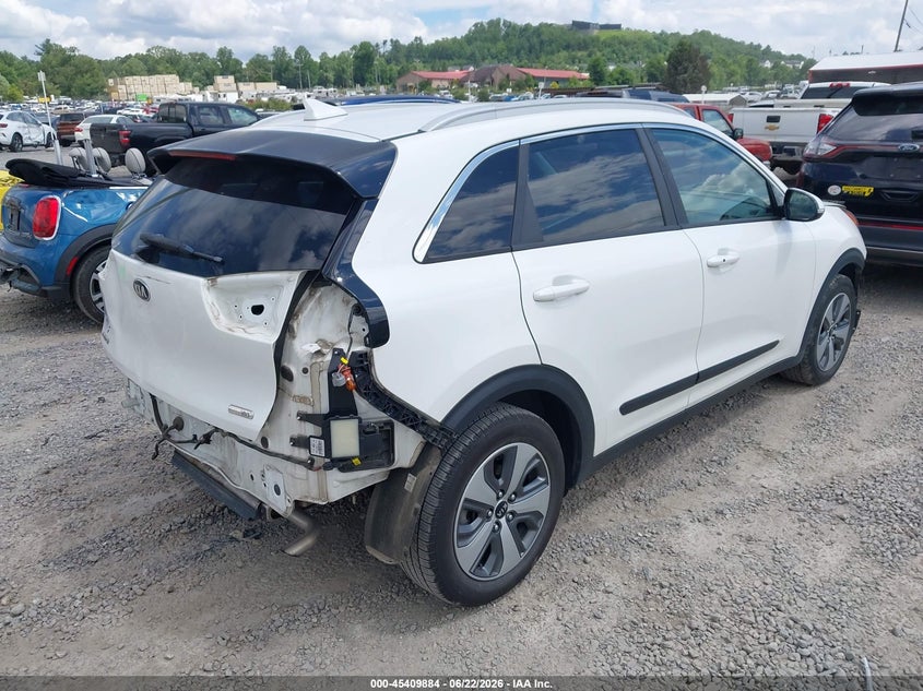 2019 Kia Niro VIN KNDCC3LC0K5342324 IAAI salvage auction — FRONT & REAR, Salvage (Idaho), sold $3,900 on 2026-07-10 (photo 4)