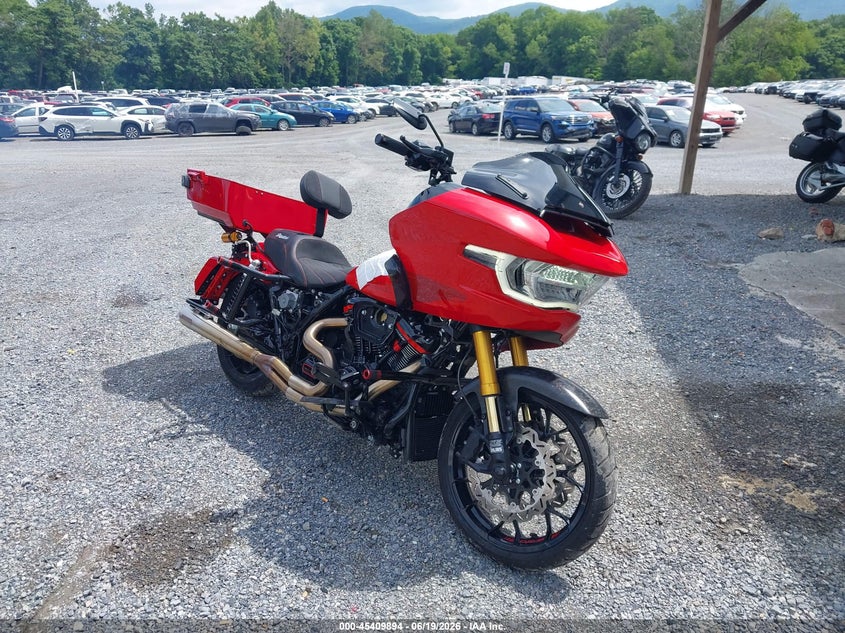 2025 Harley-Davidson FLTRXSTSE VIN 1HD1TL818SB956004 — IAAI salvage auction photo