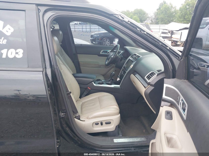 2011 Ford Explorer VIN 1FMHK7F8XBGA82876 IAAI salvage auction — LEFT FRONT, Clear (Arkansas), sold $725 on 2026-07-23 (photo 5)