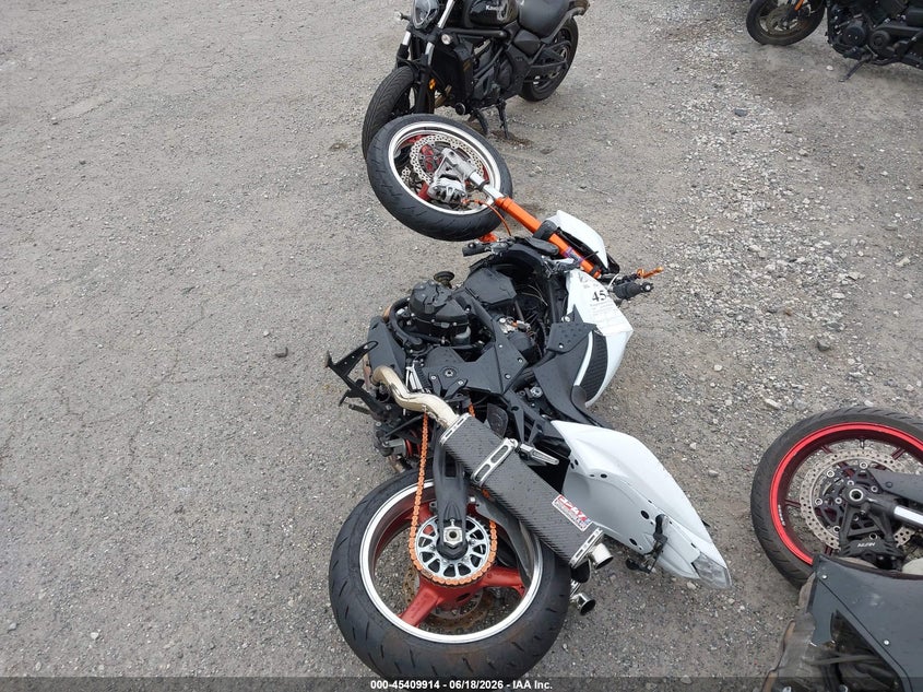 2008 Kawasaki Zr1000 VIN JKAZRCB158A018577 IAAI salvage auction — LEFT SIDE, Salvage (Pennsylvania), sold $325 on 2026-07-28 (photo 6)