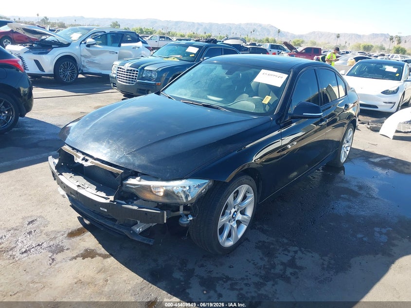 2015 BMW 3er VIN WBA3B1G56FNT06479 IAAI salvage auction — RIGHT FRONT, Salvage (Arizona), sold $2,675 on 2026-07-07 (photo 2)