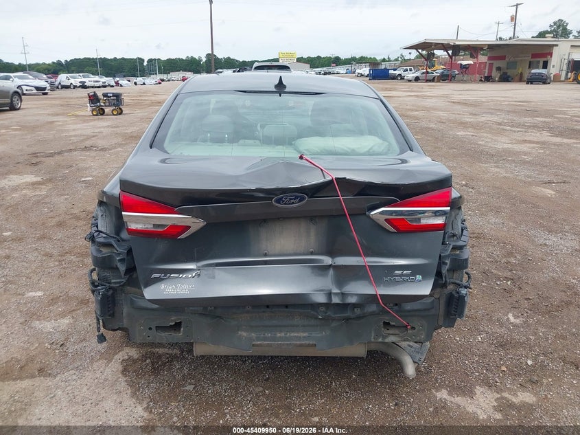 2019 Ford Fusion VIN 3FA6P0LU0KR171134 IAAI salvage auction — FRONT & REAR, Salvage (Texas), sold $725 on 2026-07-09 (photo 6)